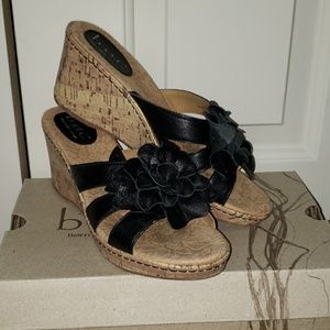 Women's dress sandals